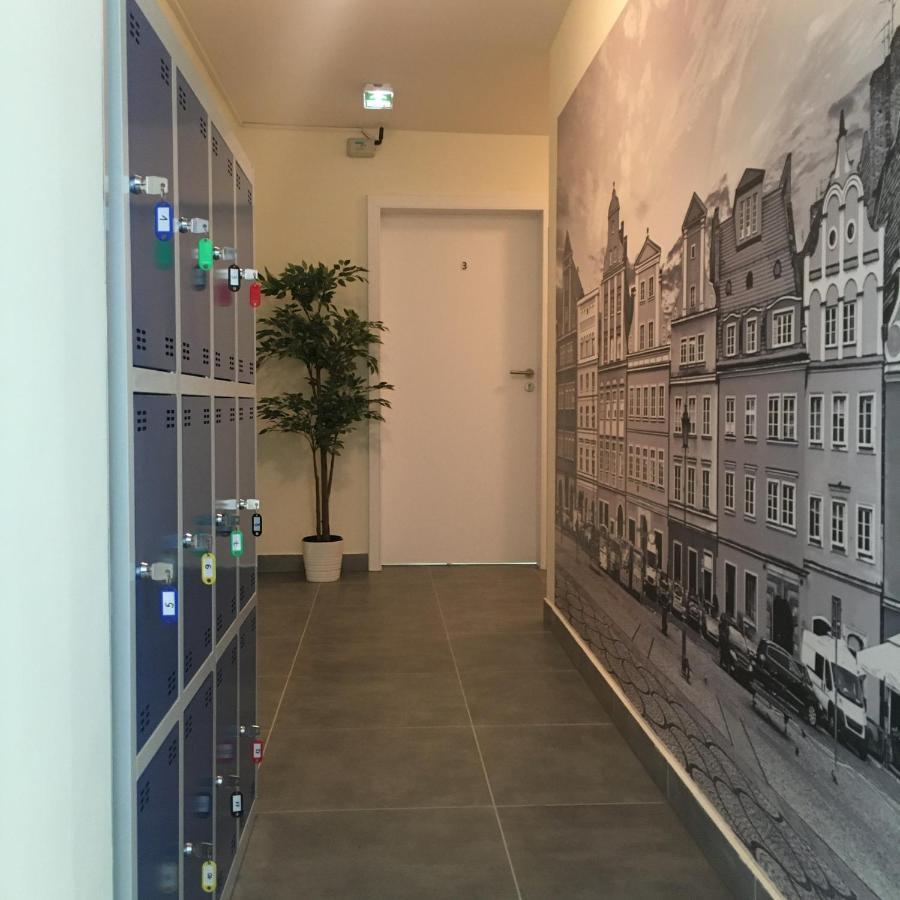 Hostel Opolska 11-19 Вроцлав Екстер'єр фото